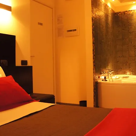 L' Orto Degli Otelli Ξενοδοχείο Φροζινόνε